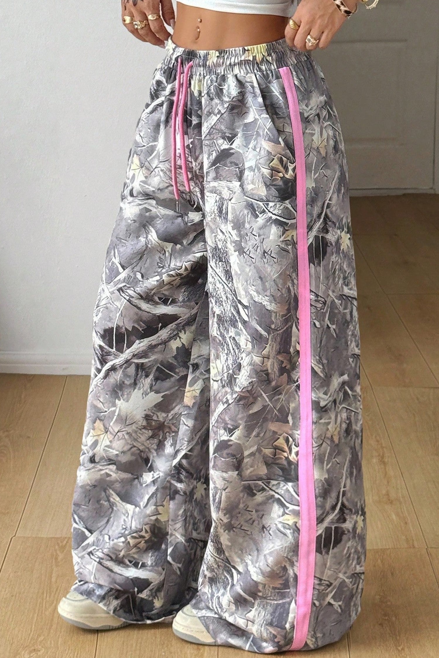 Gray Camo Woodland Print Color Block Detail Drawstring Wide Leg Sweatpants