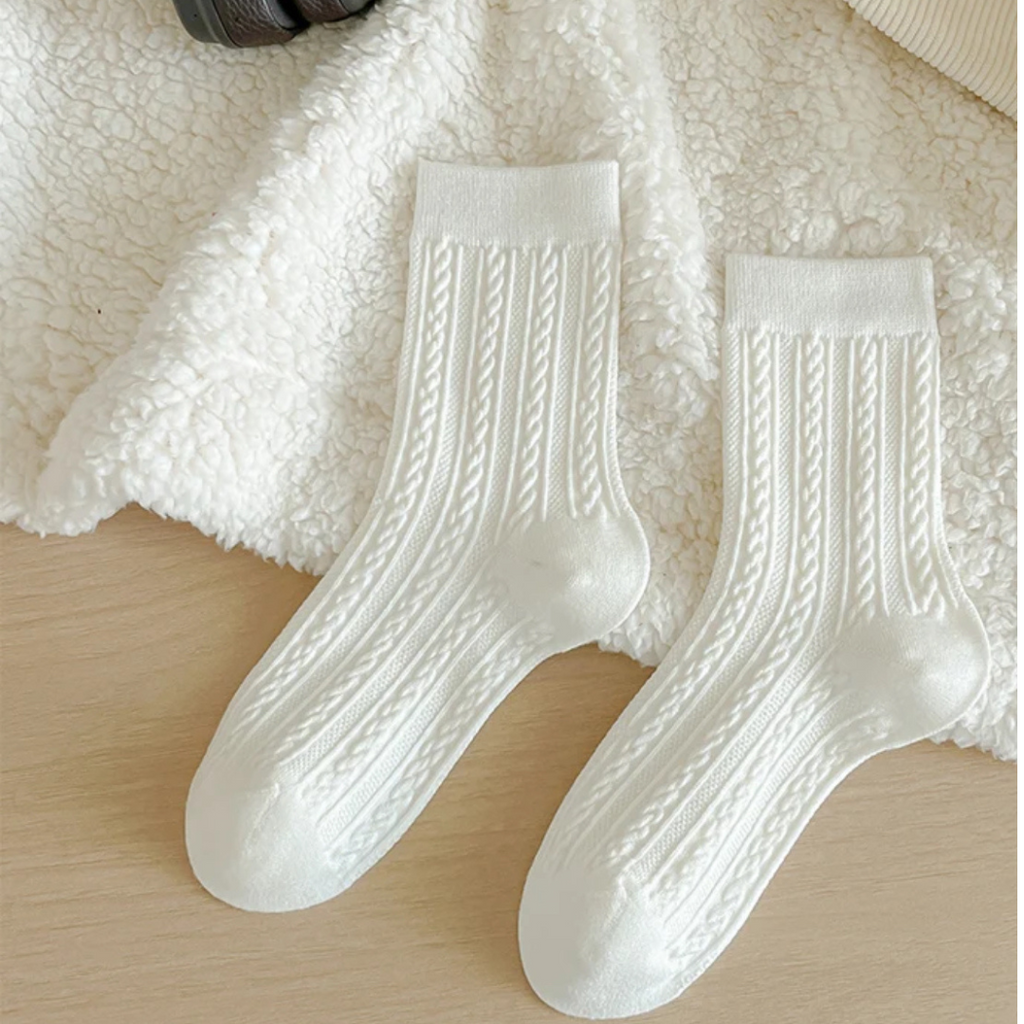 Winter Socks - 3 Pairs with Bag | Warm Cotton Wool Blend for Outdoor Adventures | Quick-Dry, Breathable & Seamless Warming Socks in Beige, Pink & White