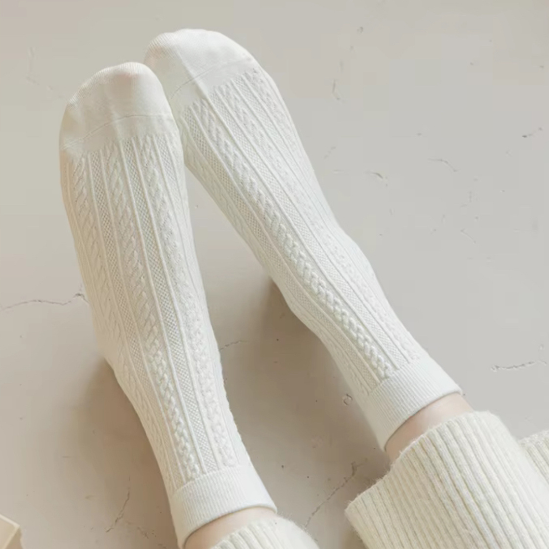 Winter Socks - 3 Pairs with Bag | Warm Cotton Wool Blend for Outdoor Adventures | Quick-Dry, Breathable & Seamless Warming Socks in Beige, Pink & White